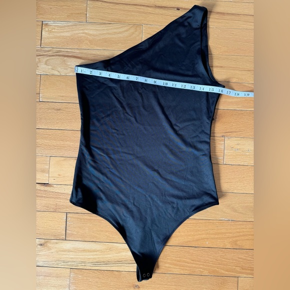 NWOT Abercrombie & Fitch | One Shoulder Body Suit Black Soft Collection Large - Picture 7 of 12